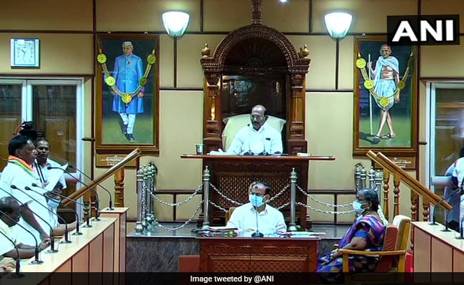 3bloeh4o narayanasamy in puducherry assembly floor test feb 2021 ani 650 650x400 22 February 21