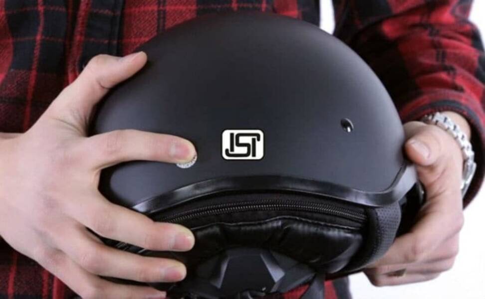 isi helmet