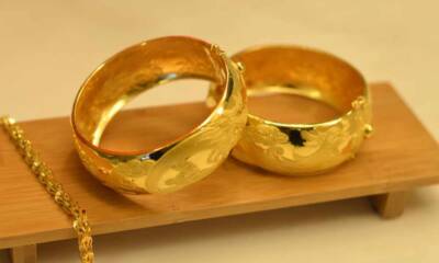 gold gold e jewellery