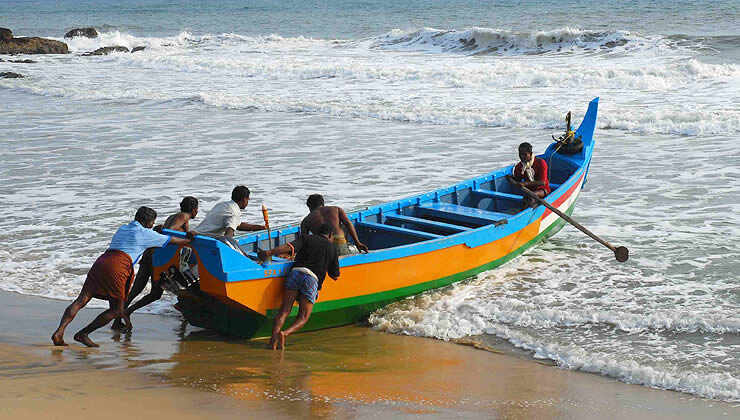 fishing boat kerala