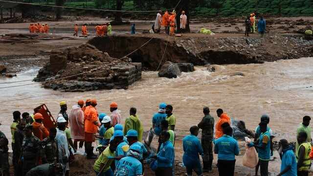 rescue wayanad.jpg